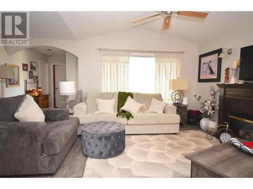 606 Nighthawk Avenue, Vernon, BC - Indoor Photo Showing Living Room With Fireplace