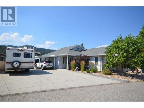 606 Nighthawk Avenue, Vernon, BC - Outdoor With Facade