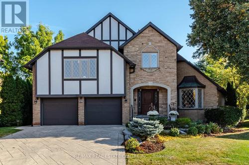 4027 Lookout Court, Mississauga, ON - Outdoor With Facade