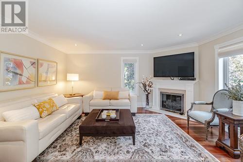 4027 Lookout Court, Mississauga, ON - Indoor Photo Showing Living Room With Fireplace