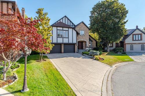 4027 Lookout Court, Mississauga, ON - Outdoor With Facade