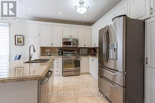 1376 Kingsgrove Place, Oakville (West Oak Trails), ON - Indoor Photo Showing Kitchen With Double Sink