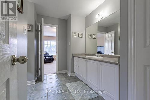 1376 Kingsgrove Place, Oakville (West Oak Trails), ON - Indoor Photo Showing Bathroom