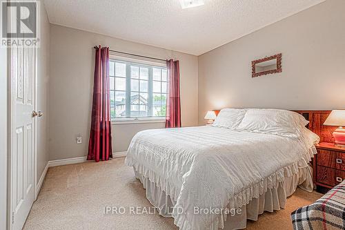 1376 Kingsgrove Place, Oakville (West Oak Trails), ON - Indoor Photo Showing Bedroom