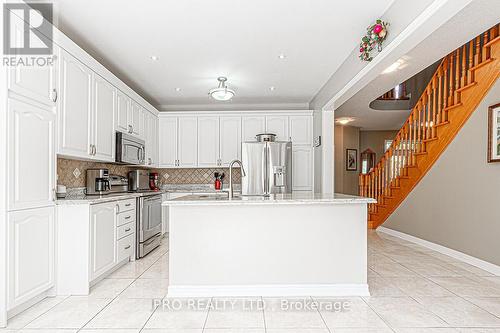 1376 Kingsgrove Place, Oakville (West Oak Trails), ON - Indoor Photo Showing Kitchen