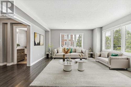 252 Ellen Davidson Drive, Oakville, ON - Indoor Photo Showing Living Room