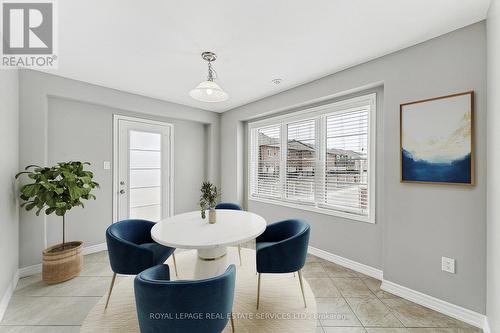 252 Ellen Davidson Drive, Oakville, ON - Indoor Photo Showing Dining Room