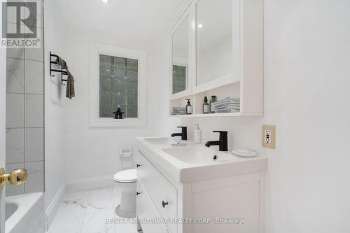 505 Patricia Drive, Oakville (Bronte East), ON - Indoor Photo Showing Bathroom