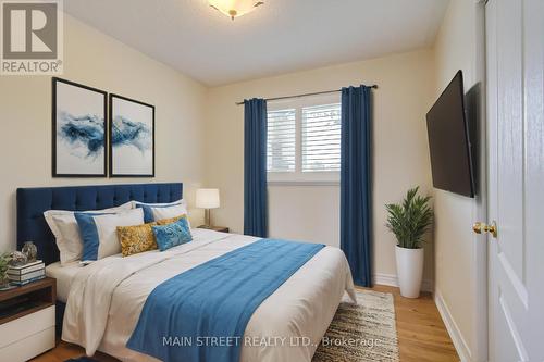 22 Depeuter Crescent, Bradford West Gwillimbury (Bradford), ON - Indoor Photo Showing Bedroom