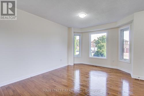 22 Depeuter Crescent, Bradford West Gwillimbury (Bradford), ON - Indoor Photo Showing Other Room