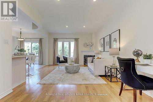 92 Miramar Drive, Markham (Greensborough), ON - Indoor With Fireplace