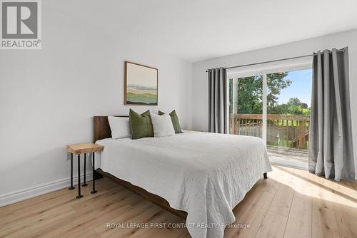 105 Wessenger Drive, Barrie (Holly), ON - Indoor Photo Showing Bedroom