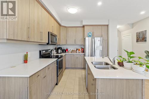 9 - 745 Chelton Rd Road, London, ON - Indoor Photo Showing Kitchen With Double Sink