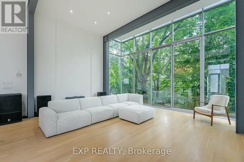 561 Arlington Avenue, Toronto (Humewood-Cedarvale), ON - Indoor