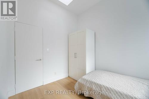 561 Arlington Avenue, Toronto (Humewood-Cedarvale), ON - Indoor Photo Showing Bedroom