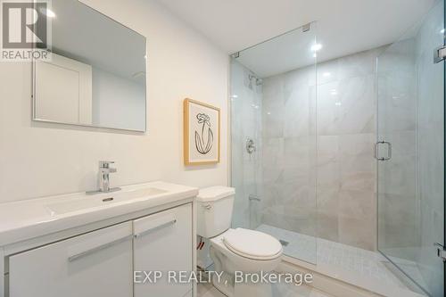 561 Arlington Avenue, Toronto (Humewood-Cedarvale), ON - Indoor Photo Showing Bathroom