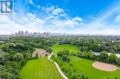 561 Arlington Avenue, Toronto (Humewood-Cedarvale), ON - Outdoor With View