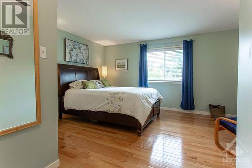 11 Royal Field Crescent, Ottawa, ON - Indoor Photo Showing Bedroom