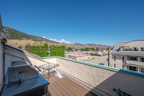 6-1135 Main Street, Okanagan Falls, BC - Outdoor