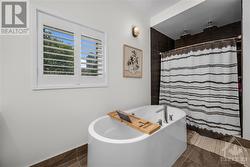 Soaker tub and large shower. - 