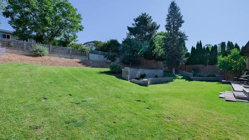 1420 Kelglen Crescent, Kelowna, BC - Outdoor With Backyard