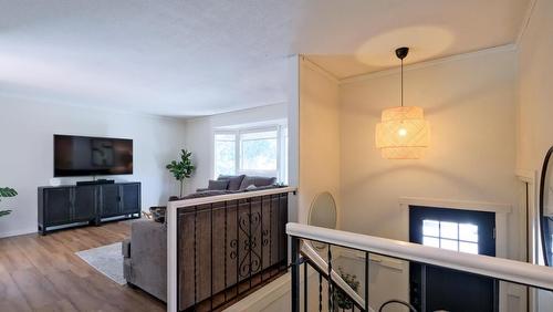 1420 Kelglen Crescent, Kelowna, BC - Indoor Photo Showing Other Room