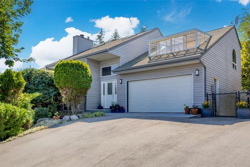 3964 Angus Drive, West Kelowna, BC - Outdoor