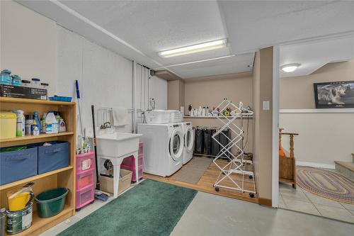 3964 Angus Drive, West Kelowna, BC - Indoor Photo Showing Laundry Room