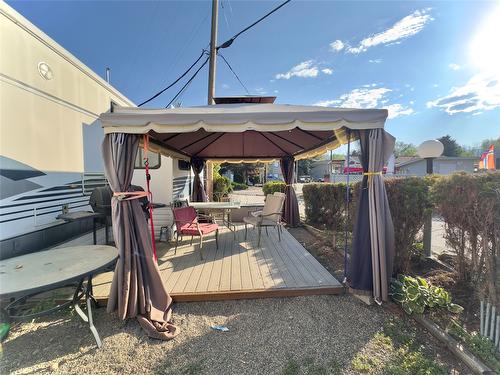 556-415 Commonwealth Road, Kelowna, BC - Outdoor