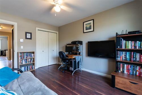 1-500 Lester Road, Kelowna, BC - Indoor