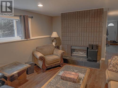 2515 Delray Road, West Kelowna, BC - Indoor With Fireplace