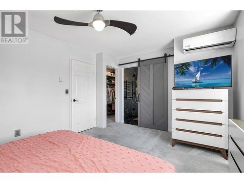 160 Celano Crescent Unit# 101, Kelowna, BC - Indoor Photo Showing Bedroom