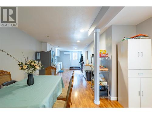 107 Crown Crescent, Vernon, BC - Indoor Photo Showing Dining Room