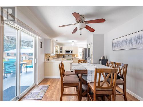 107 Crown Crescent, Vernon, BC - Indoor Photo Showing Dining Room