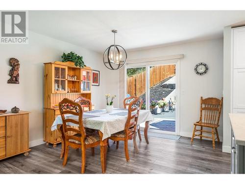 1807 22 Street, Vernon, BC - Indoor Photo Showing Dining Room