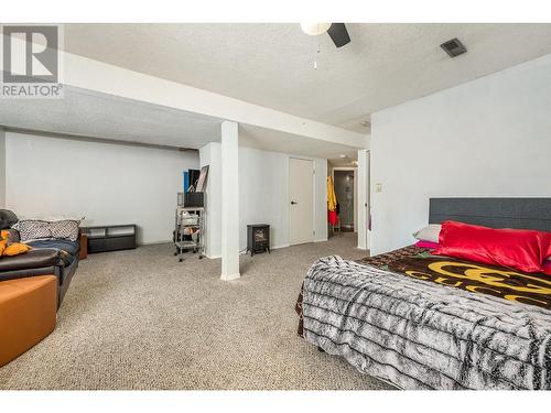 1807 22 Street, Vernon, BC - Indoor Photo Showing Bedroom