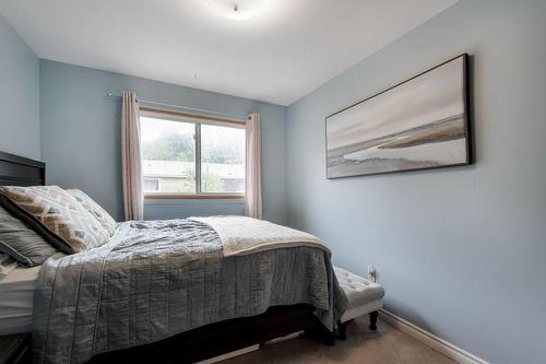 5 Melanie Crescent, Hamilton, ON - Indoor Photo Showing Bedroom