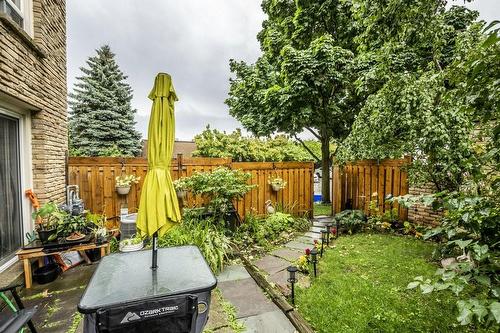 5 Melanie Crescent, Hamilton, ON - Outdoor