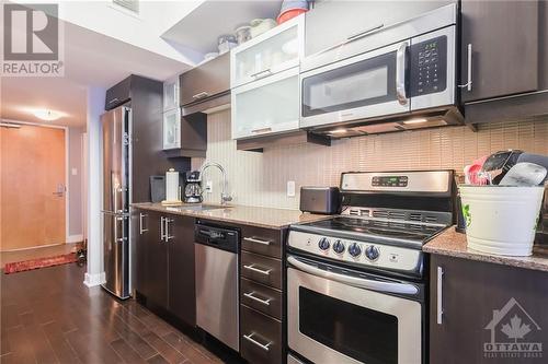 40 Nepean Street Unit#503, Ottawa, ON - Indoor Photo Showing Kitchen With Stainless Steel Kitchen