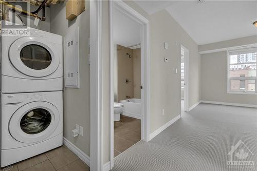 250 Glenroy Gilbert Drive Unit#304, Ottawa, ON - Indoor Photo Showing Laundry Room