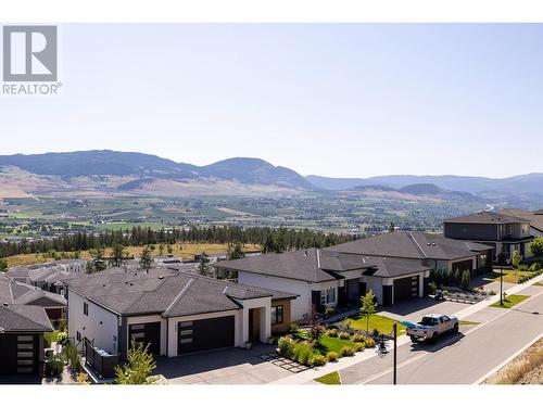 709 Carleton Street, Kelowna, BC - Outdoor With View