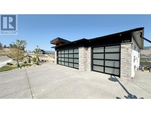 709 Carleton Street, Kelowna, BC - Outdoor