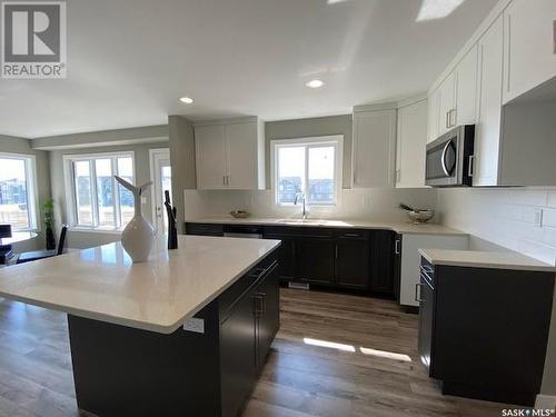 146 Kostiuk Crescent, Saskatoon, SK - Indoor Photo Showing Kitchen