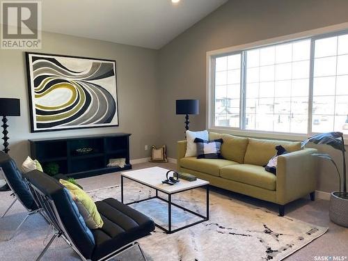 146 Kostiuk Crescent, Saskatoon, SK - Indoor Photo Showing Living Room