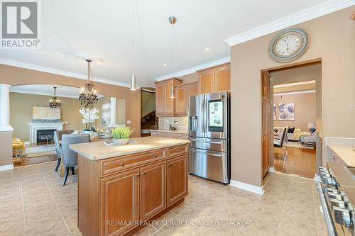 21 Crown Drive, Brampton, ON - Indoor Photo Showing Kitchen With Fireplace