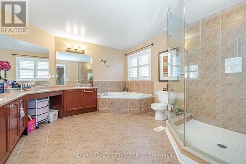 21 Crown Drive, Brampton, ON - Indoor Photo Showing Bathroom