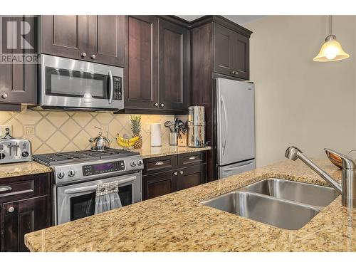 4036 Pritchard Drive N Unit# 3203, West Kelowna, BC - Indoor Photo Showing Kitchen With Stainless Steel Kitchen With Double Sink