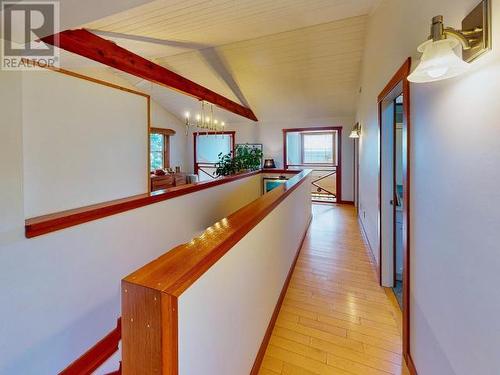 1900 Vancouver Blvd, Savary Island, BC - Indoor Photo Showing Other Room