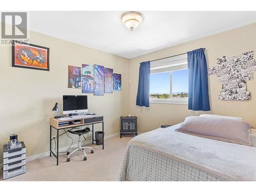 182 Poonian Court, Kelowna, BC - Indoor Photo Showing Bedroom