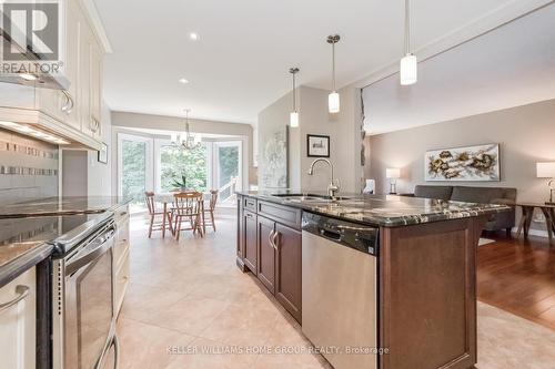 6555 Third Line, Centre Wellington (Fergus), ON - Indoor Photo Showing Kitchen With Upgraded Kitchen